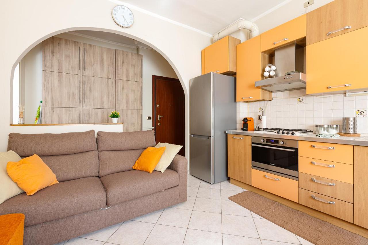 Udine M2 Balcony Apt Apartment Милано Екстериор снимка