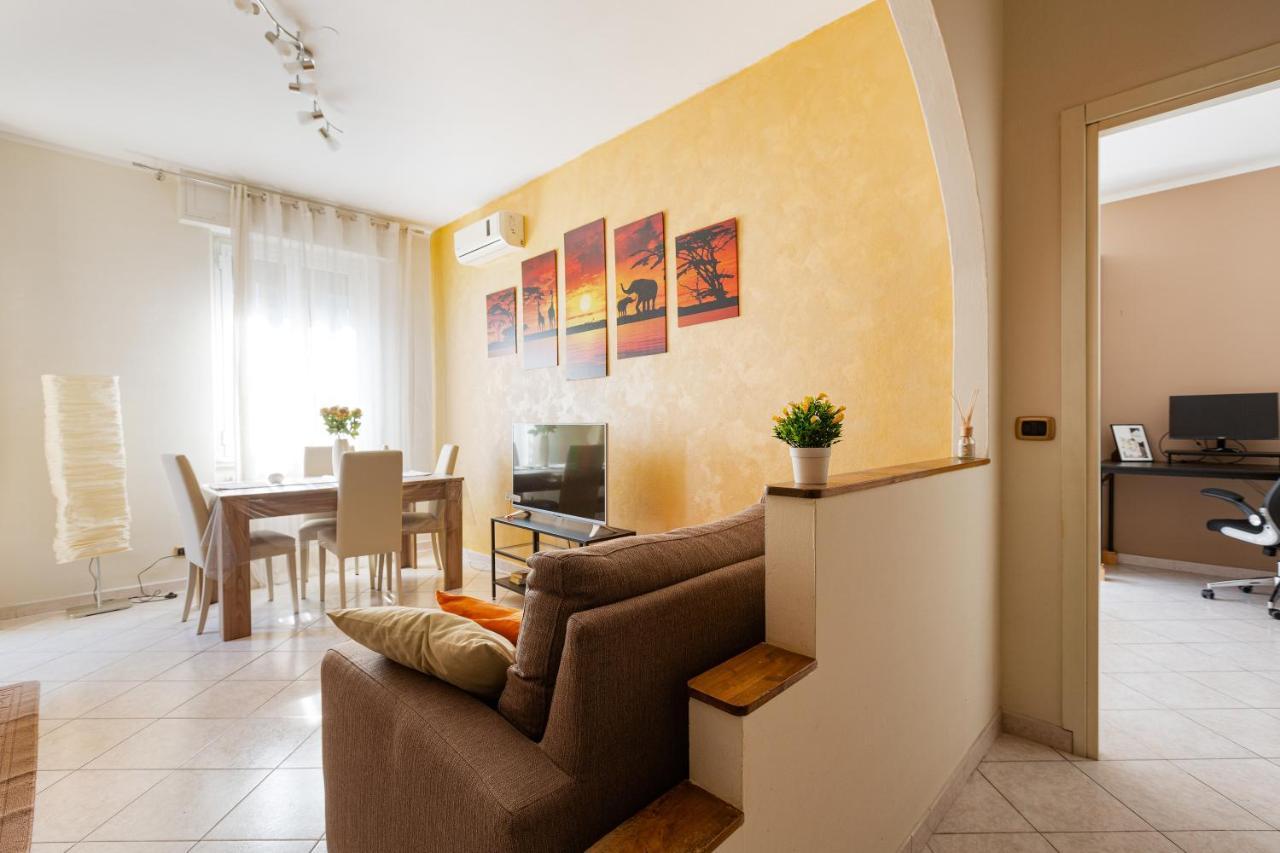 Udine M2 Balcony Apt Apartment Милано Екстериор снимка