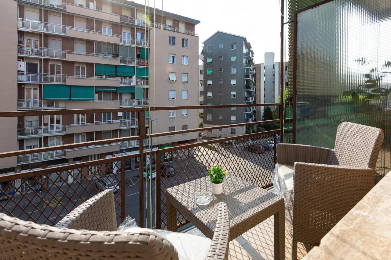 Udine M2 Balcony Apt Apartment Милано Екстериор снимка